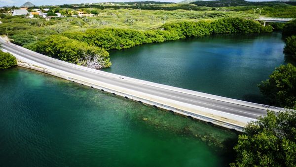 arubaanse-wegenbouw-maatschappij-photo-of-aruba-spaans-lagoen-brige-visitaruba