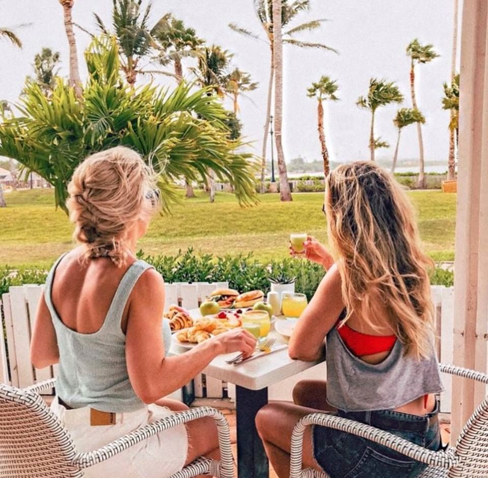 breakfast-at-fresco-renaissance-ocean-suites-aruba-visitaruba