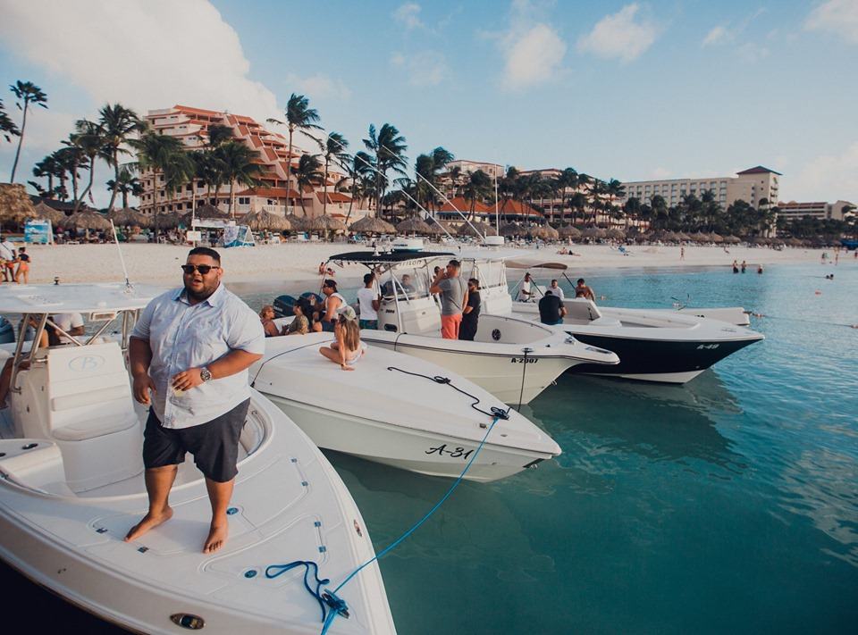 photo-by-pelican-pier-aruba-summer-2019-vacation-vibes-fun