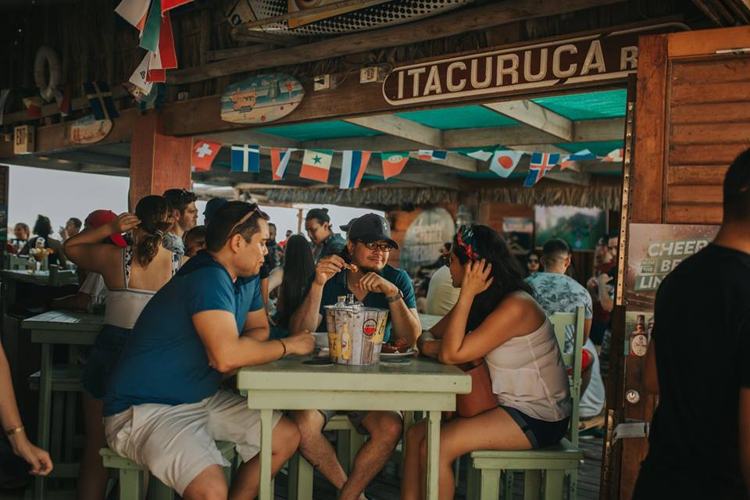 photo-by-pelican-pier-aruba-watch-soccer-games