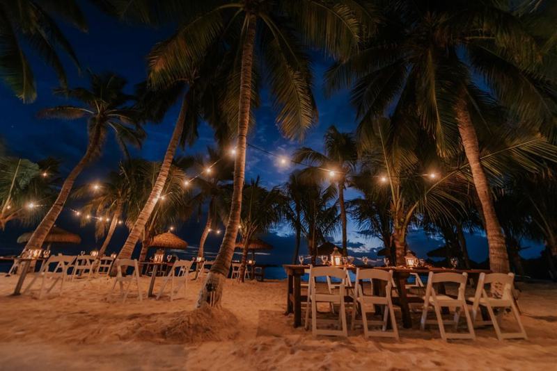 Sunsets And Sandy Toes 9 On The Beach Dining Options In Aruba Visit