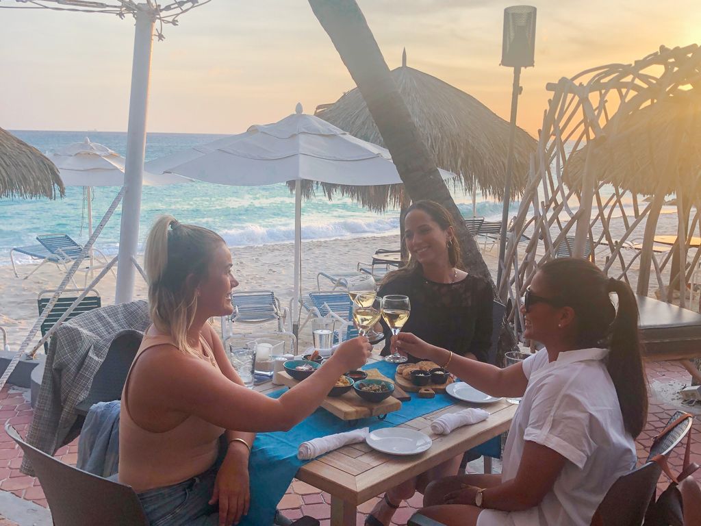 One Fine Evening of Wine, Sunsets & Tapas at Matthew’s Aruba