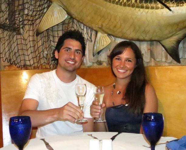 photo-by-driftwood restaurant aruba-brindis