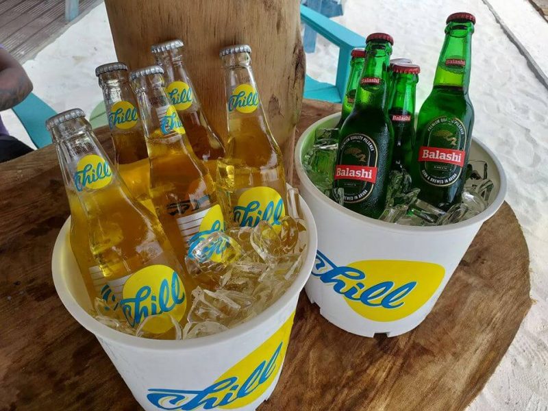 bucket-of-local-beer-balashi-and-chill-from-aruba-at-lucys