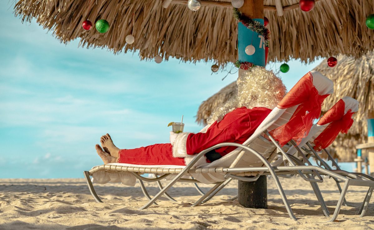 8 Ways to Get in the Jolly Holiday Spirit in Aruba