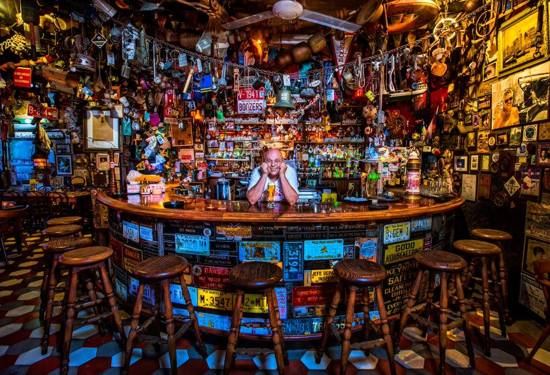 Aruba Restaurants - Charlie's Bar & Restaurant - VisitAruba.com