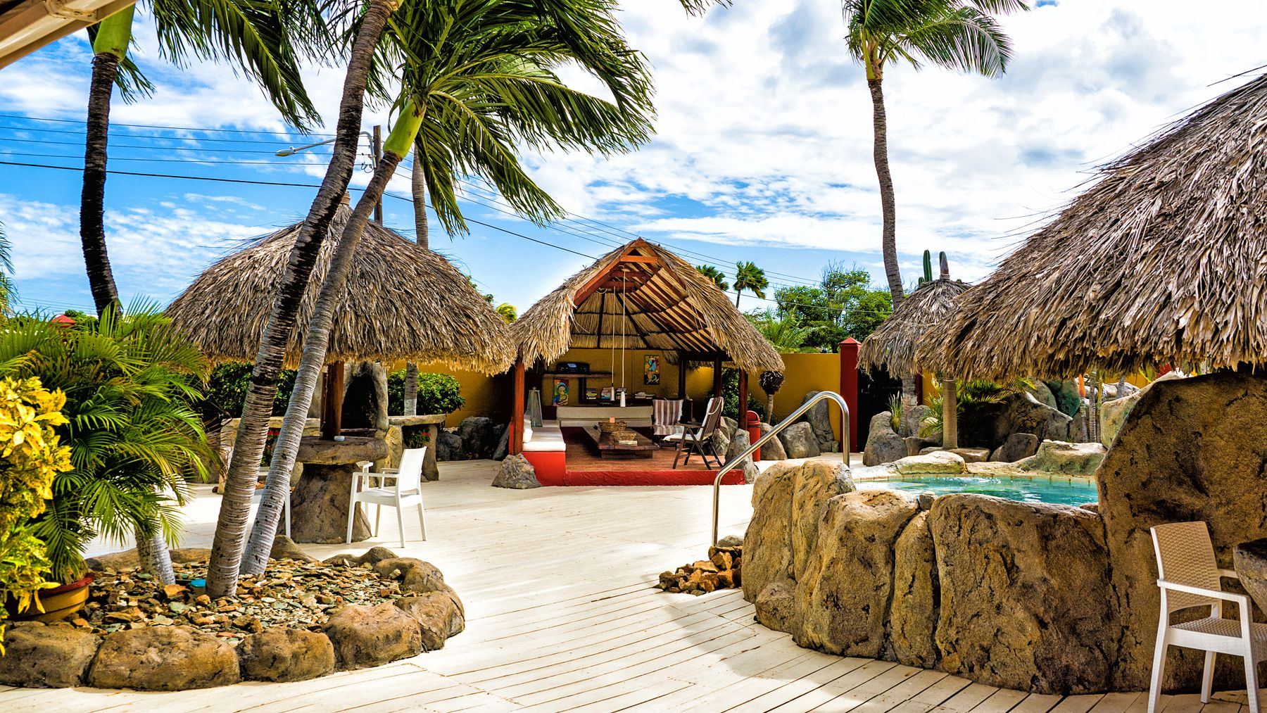 Aruba Sea Breeze Apartments