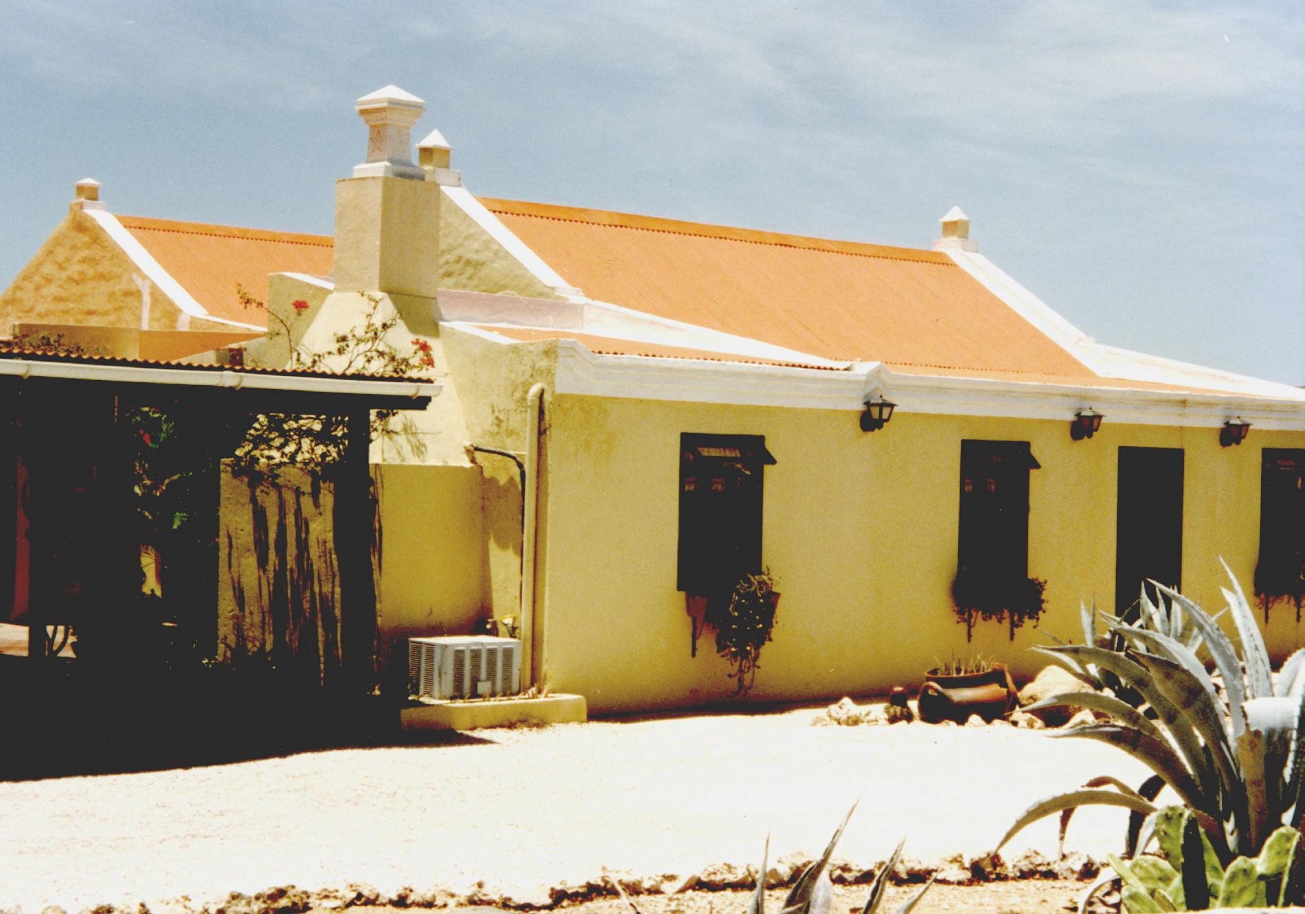 Aruba Restaurants The Old Cunucu House