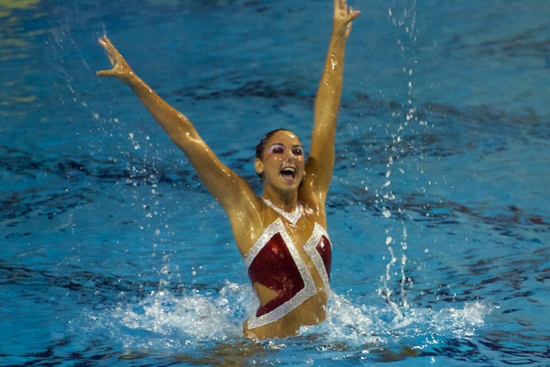 Synchronized swimmer Anouk Eman Wins GOLD at U.S. National Championships