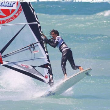 Aruba's Steven Max wins gold during the IFCA Freestyle Youth World championship