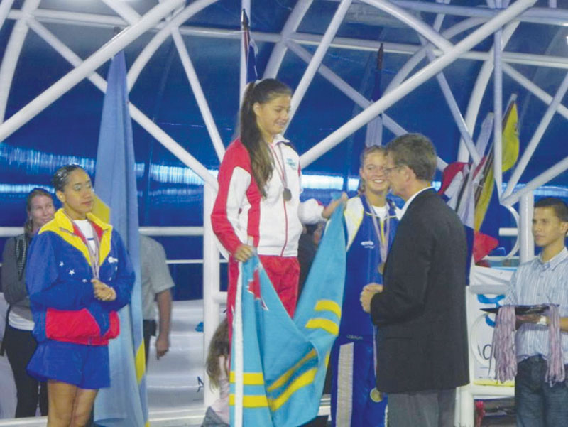 Aruba’s Kyra Hoevertsz has won 2 golden medals at the Central American and Caribbean Swimming Championships