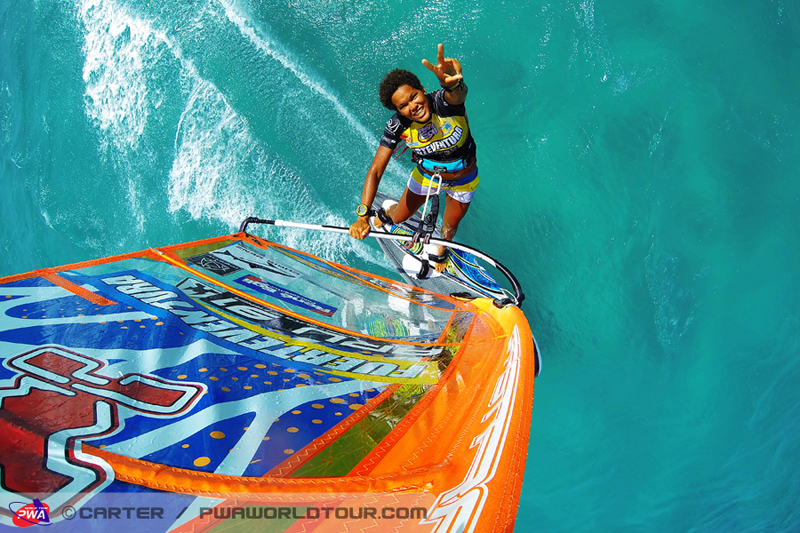 Aruba’s windsurfing champion Sarah-Quita Offringa notches up another win at Fuerteventura PWA event