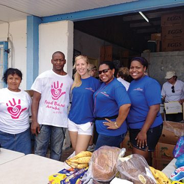 Aruba Marriott Care Foundation donates 15