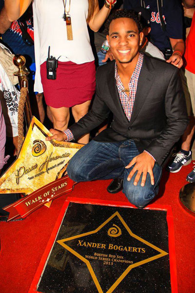 Xander Bogaerts first to be honored at Paseo Herencia’s Aruba Walk of Fame