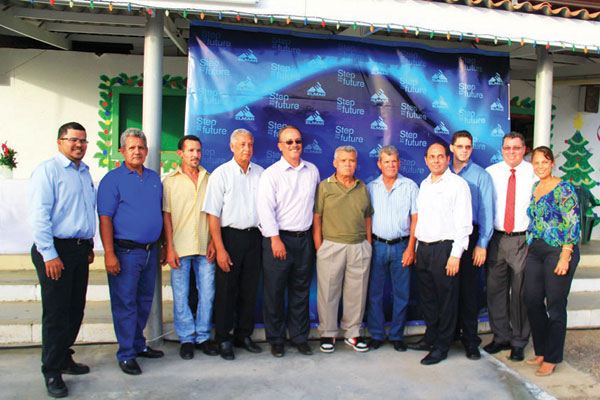 ELMAR N.V. and SETAR N.V. provide a sustainable source of energy for Aruba’s most cherished holiday attraction, Seroe Preto in San Nicolas