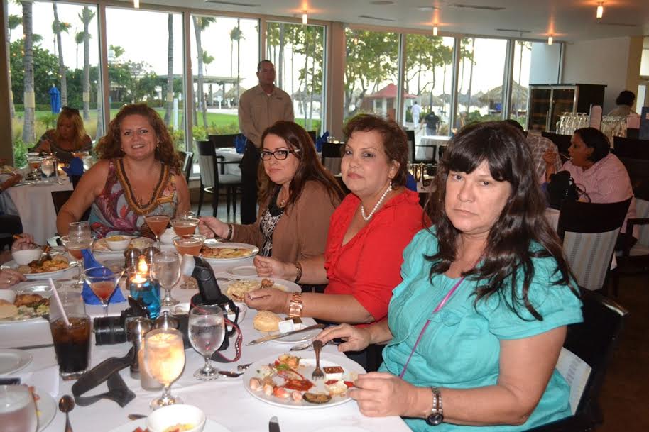 Local media introduced to Aruba’s biggest dinner buffet, La Vista’s Seafood Sensation