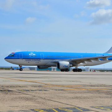 KLM-13.jpg