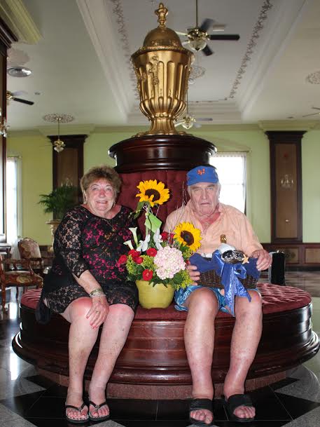 Couple visiting Aruba for over 30 times celebrated their 60th wedding anniversary on the One Happy Island