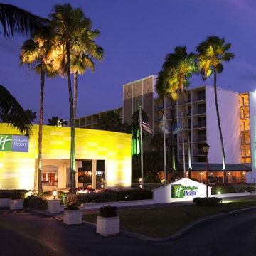 Get the chance to win a one-week all inclusive stay at Holiday Inn Resort Aruba