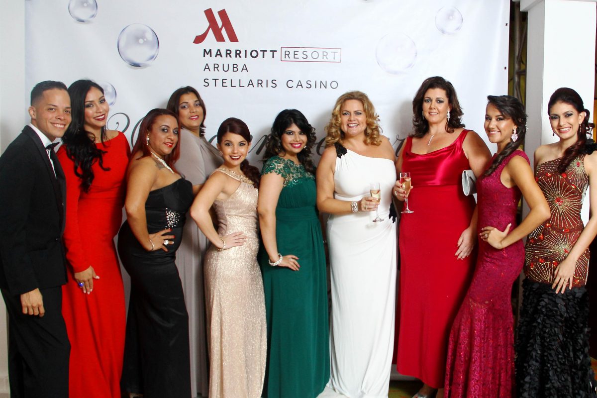 Aruba Marriott Resort Celebrates its 20th Anniversary with a Spectacular Gala