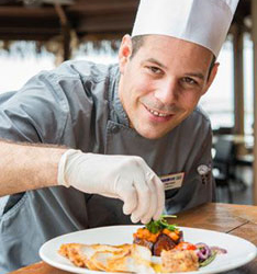 Best Thanksgiving Recipe goes to Chef Harmen Gieske of the Holiday Inn!