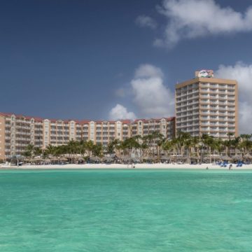 Savor the Sunny Days of Summer and Escape to Aruba