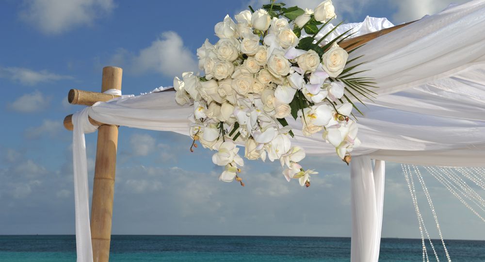 Aruba Set to Hold Caribbean’s Largest Vow Renewal Ceremony