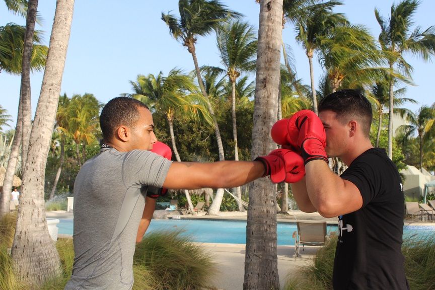 Hilton Aruba Resort Partners with RJ’s Gym to Provide Fitness Programs