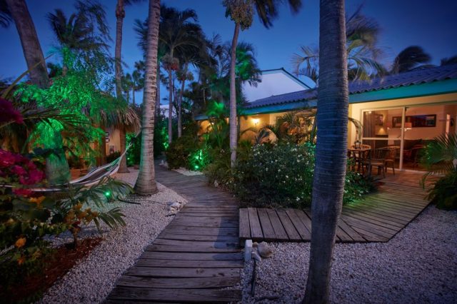 Paradera-Park-Boardwalks-Suites-at-night-Aruba-News-VisitAruba