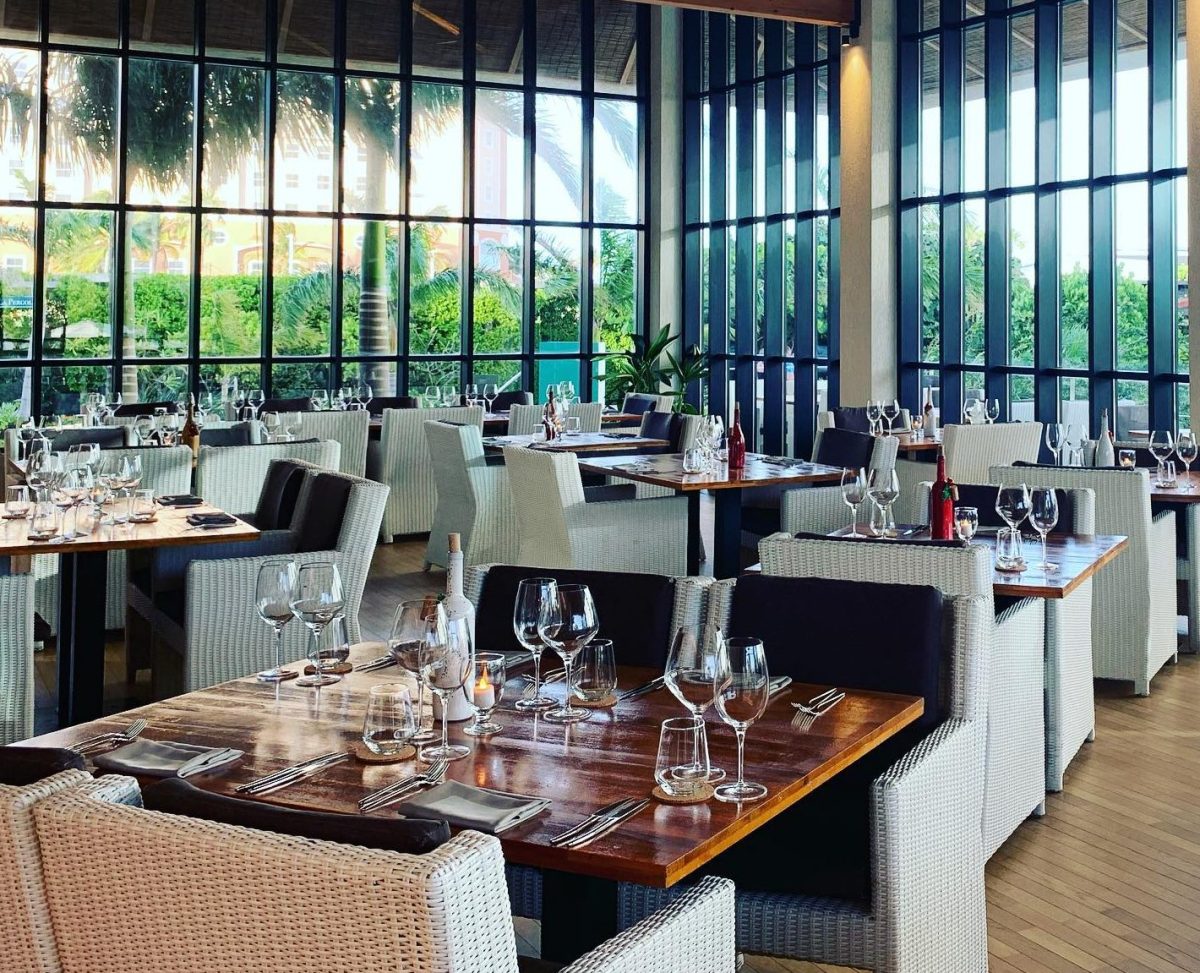 Award-winning Senses Fine Dining Expands to Offer Lunch at Radisson Blu Aruba