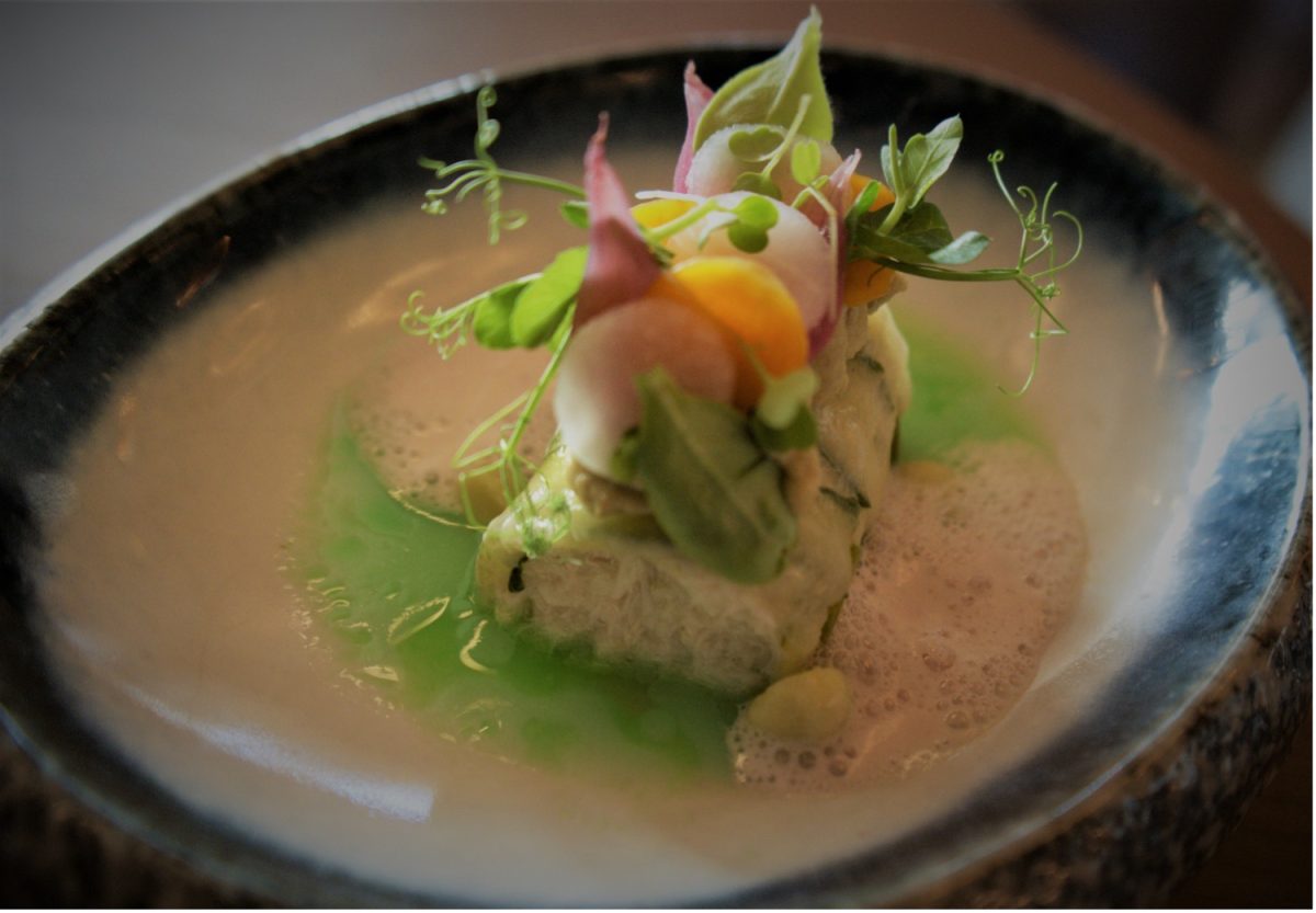 Awardwinning Senses Fine Dining Expands to Offer Lunch at Radisson Blu