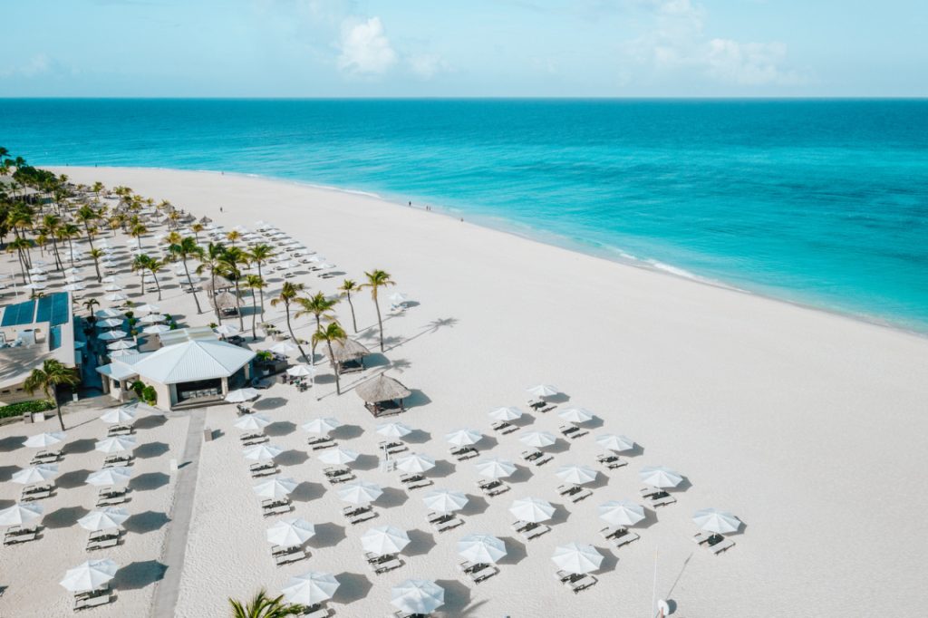 Bucuti & Tara Beach Resort Clinches US News & World Report’s No. 1 Hotel in Aruba, No. 3 in the Caribbean; Tripadvisor’s No. 1 Honeymoon in Aruba