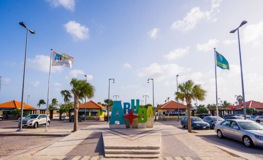plaza-turismo-aruba-tourism-authority-image-visitaruba.jpg