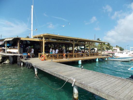 zeerovers-savaneta-aruba-seaside-pier-bar-restaurant-contact-location-info-visitaruba.jpg