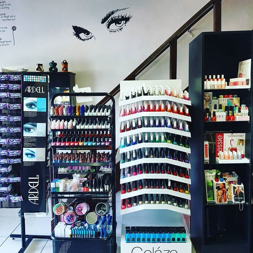 Laura's Beauty Black Weekend 2018 with Discounts up to