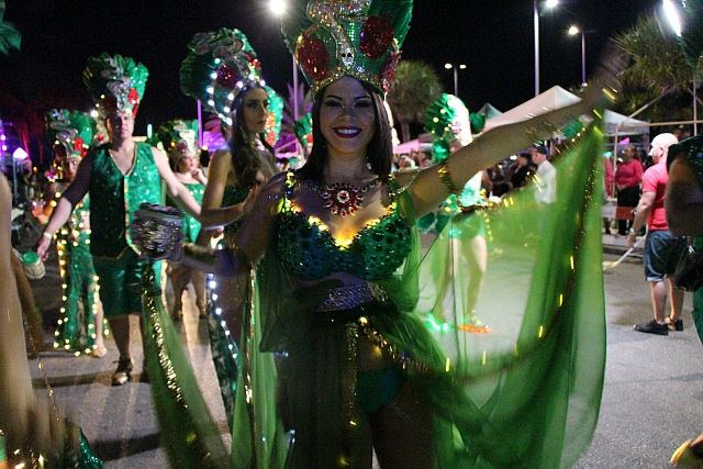 Lighting Parade Oranjestad