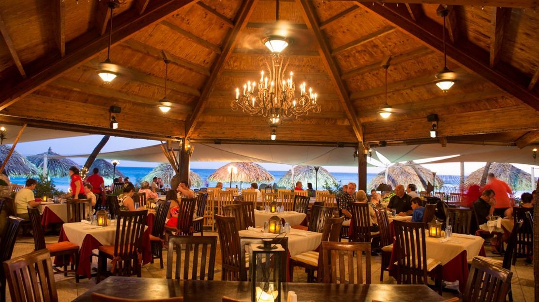 Aruba Restaurants - Beachfront Dining - VisitAruba.com