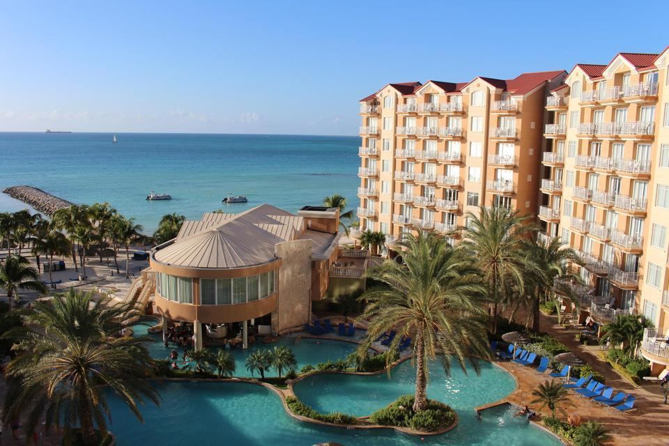 Shopping Aruba Style  Renaissance Aruba Resort & Casino Timeshare