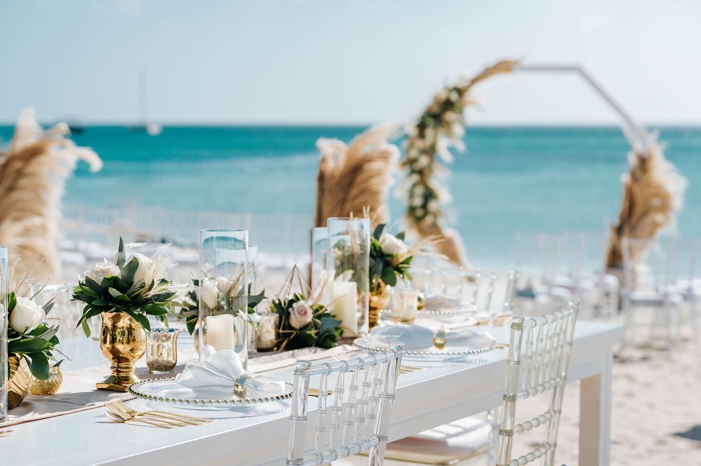 Weddings & Honeymoons image