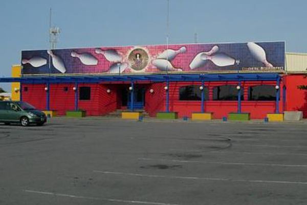 Eagle Bowling Palace